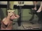 570