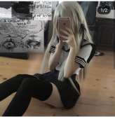1045x1080