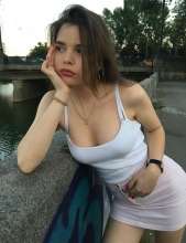 833x1080