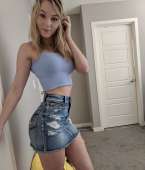 921x1079