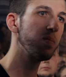 391x453