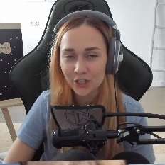 232x233