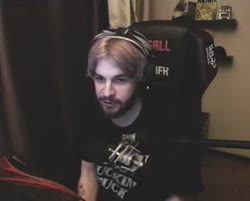 290x234