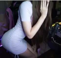 717x688