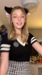 576x1024