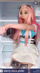 576x1024