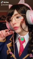 608x1080