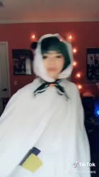608x1080