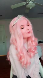 576x1024