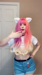 576x1024