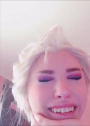 774x1080