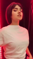 576x1024