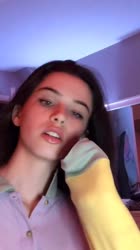 576x1024