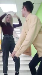 576x1024