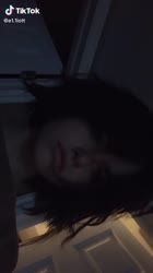 576x1024