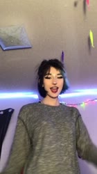 576x1024