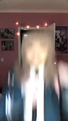 608x1080
