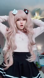 720x1280