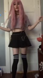 576x1024