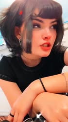 576x1024