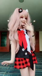 576x1024