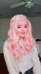 576x1024