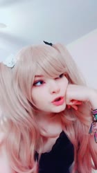 720x1280