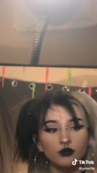 576x1024