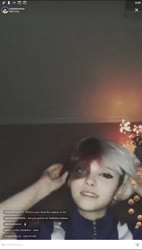 558x982