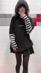 576x1024
