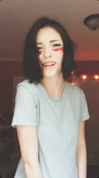 608x1080
