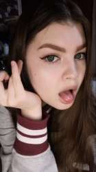 608x1079