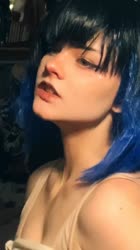720x1280