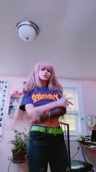 720x1280