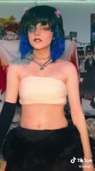 576x1024