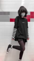 576x1024