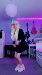 576x1024