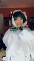 608x1080