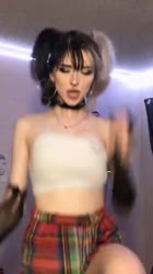 576x1024