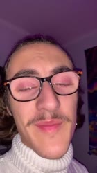 576x1024