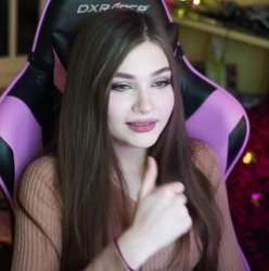 319x321