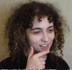 600x582