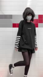 576x1024