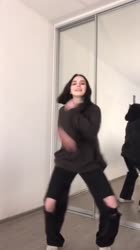 576x1024