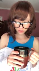 608x1080