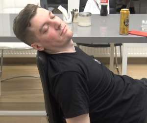300x252