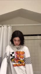 576x1024