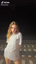 576x1024