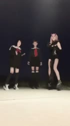 576x1024