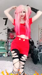 576x1024